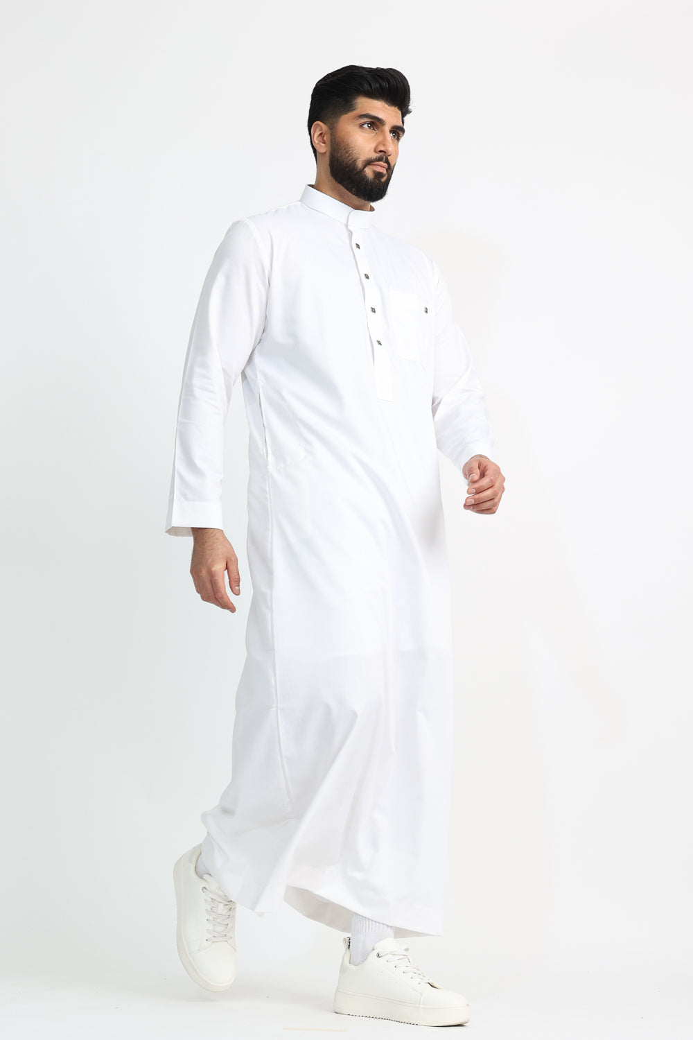 J1516 White Saudi Collar
