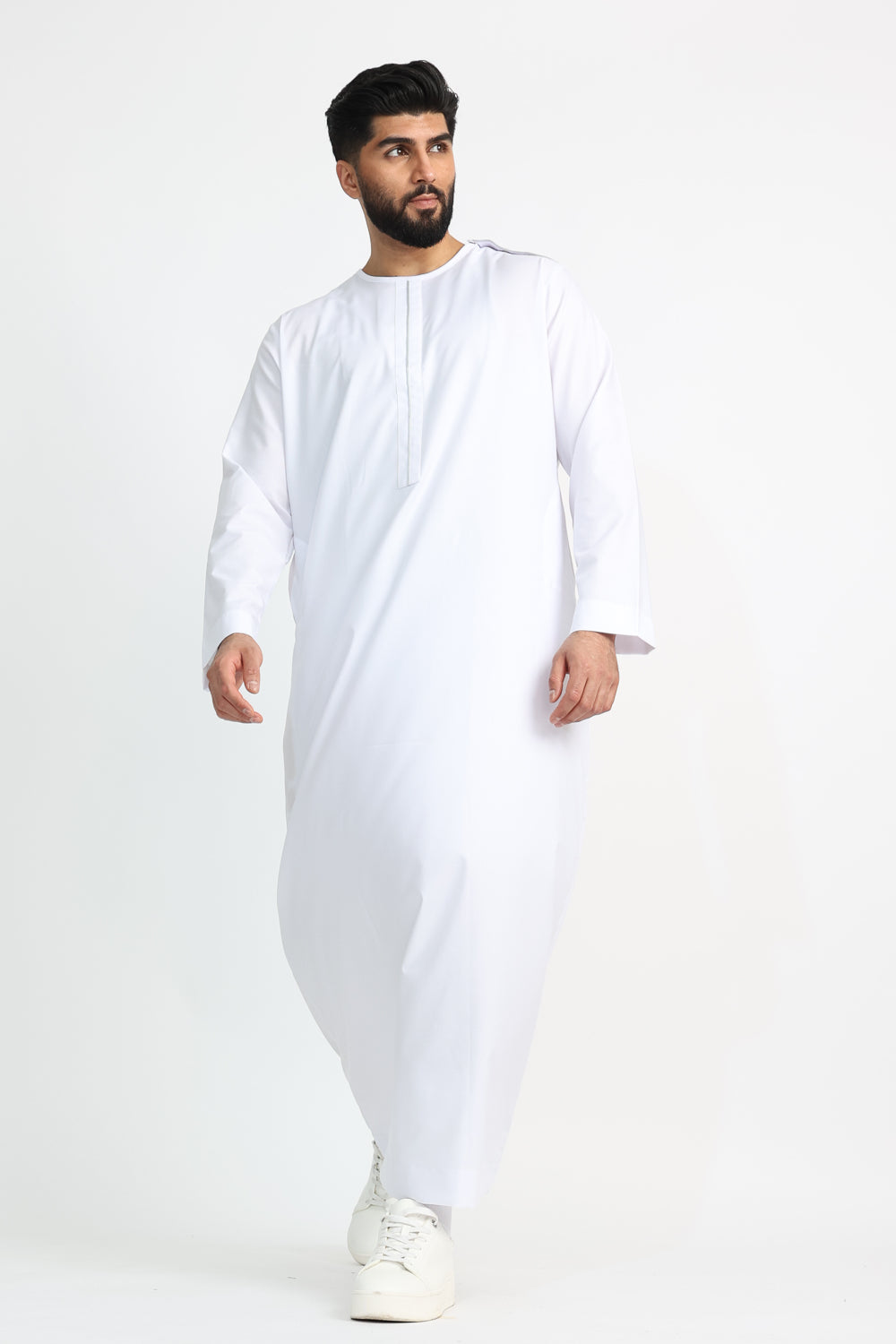 J106 White Omani