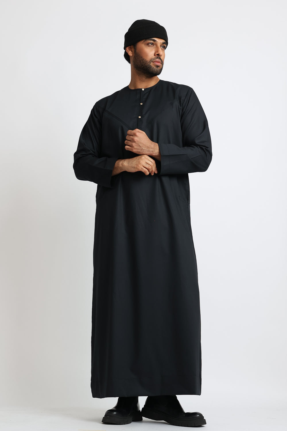 J1520 Black Omani