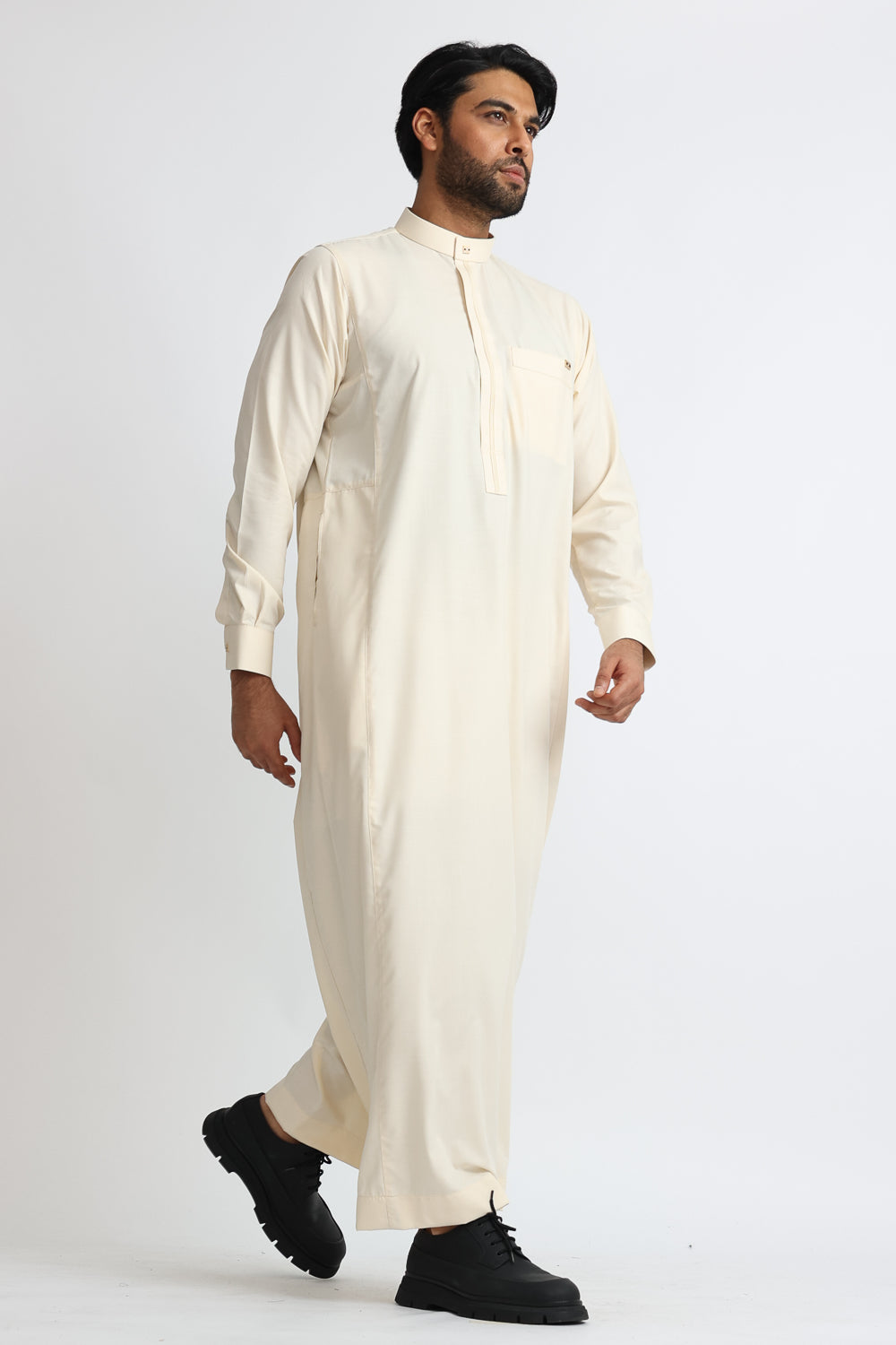 J119 Merino Cream Collar Thobe