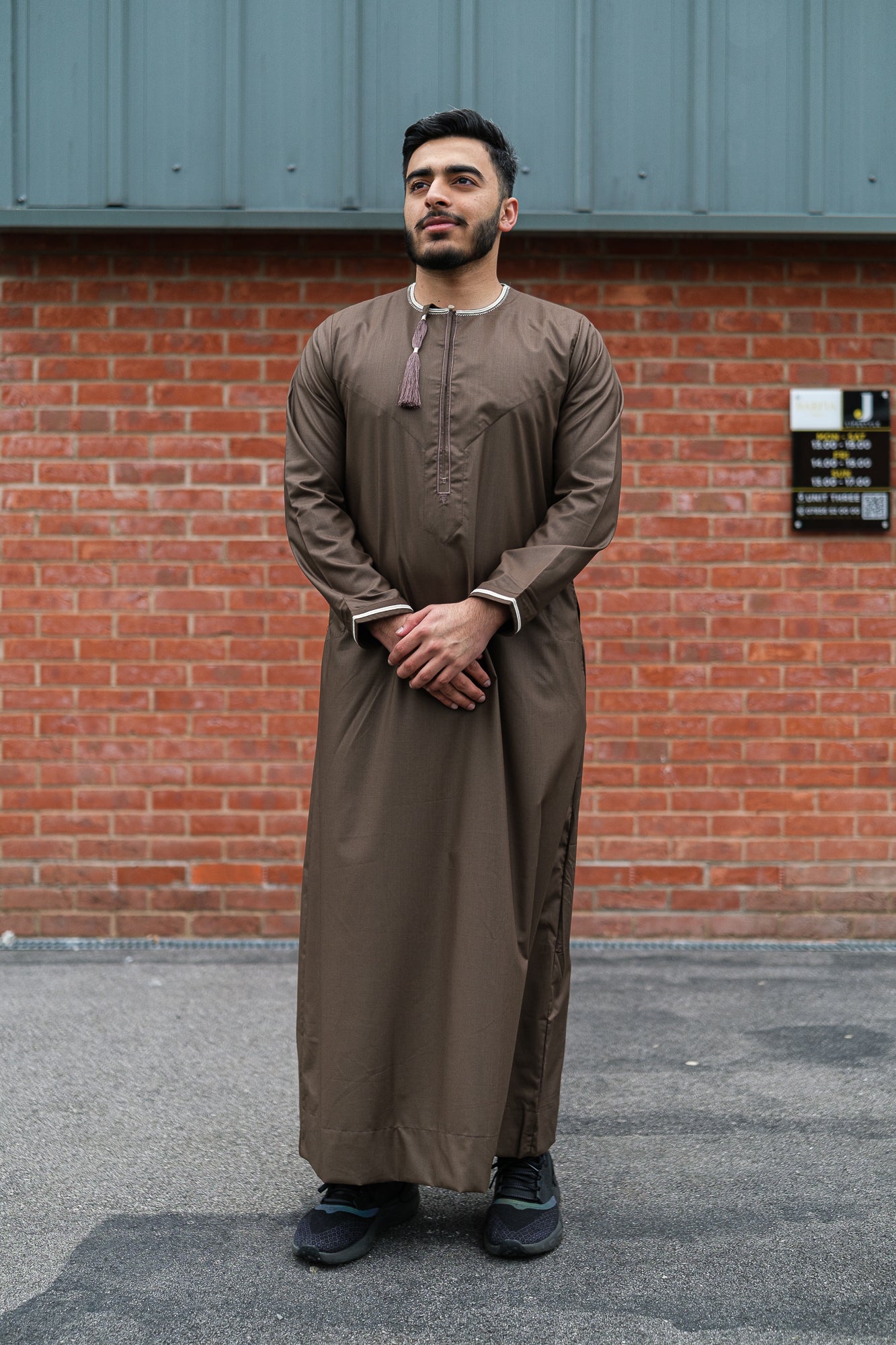 J100 C12 Brown|Beige Habeel