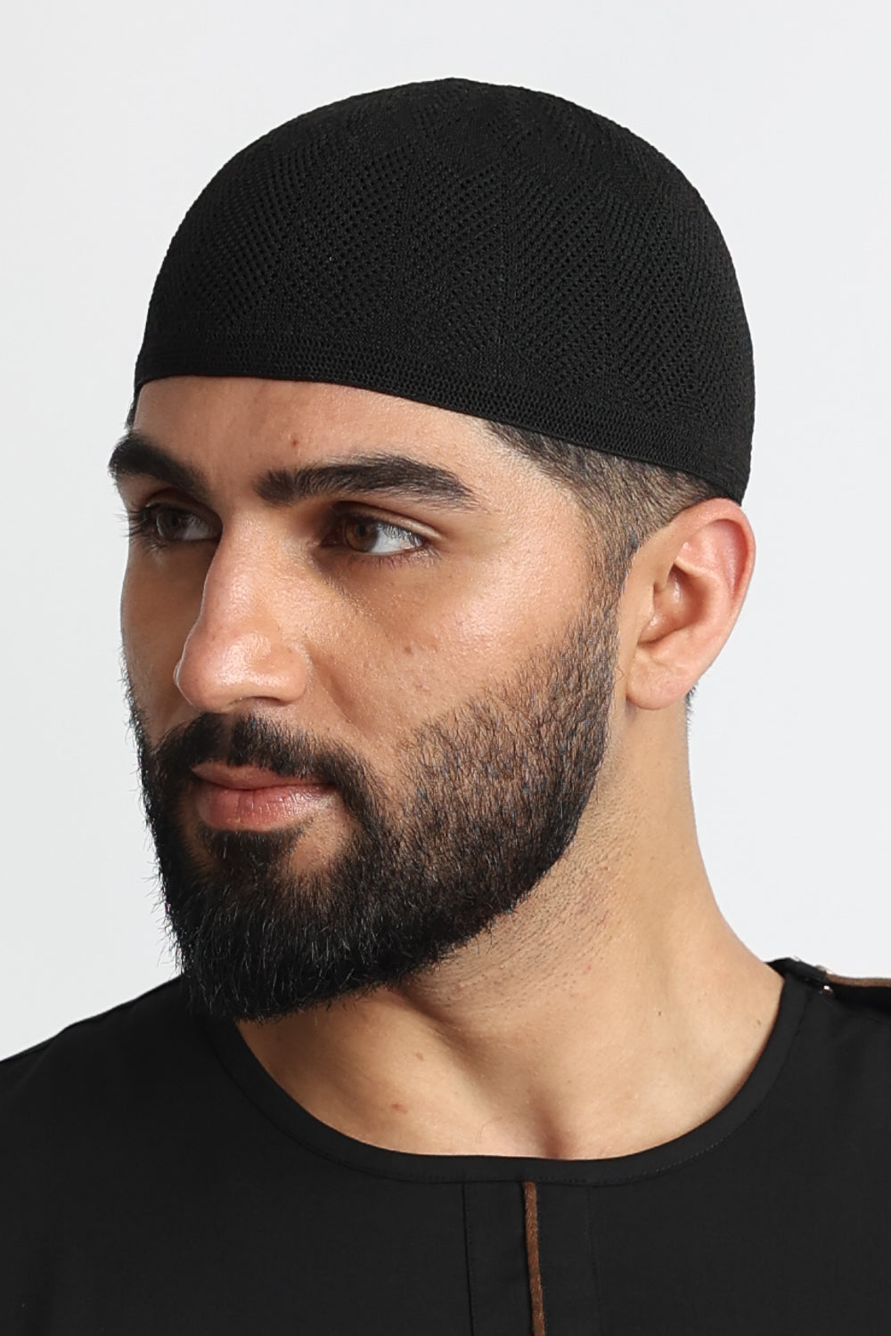 Soylu Black Prayer Hat