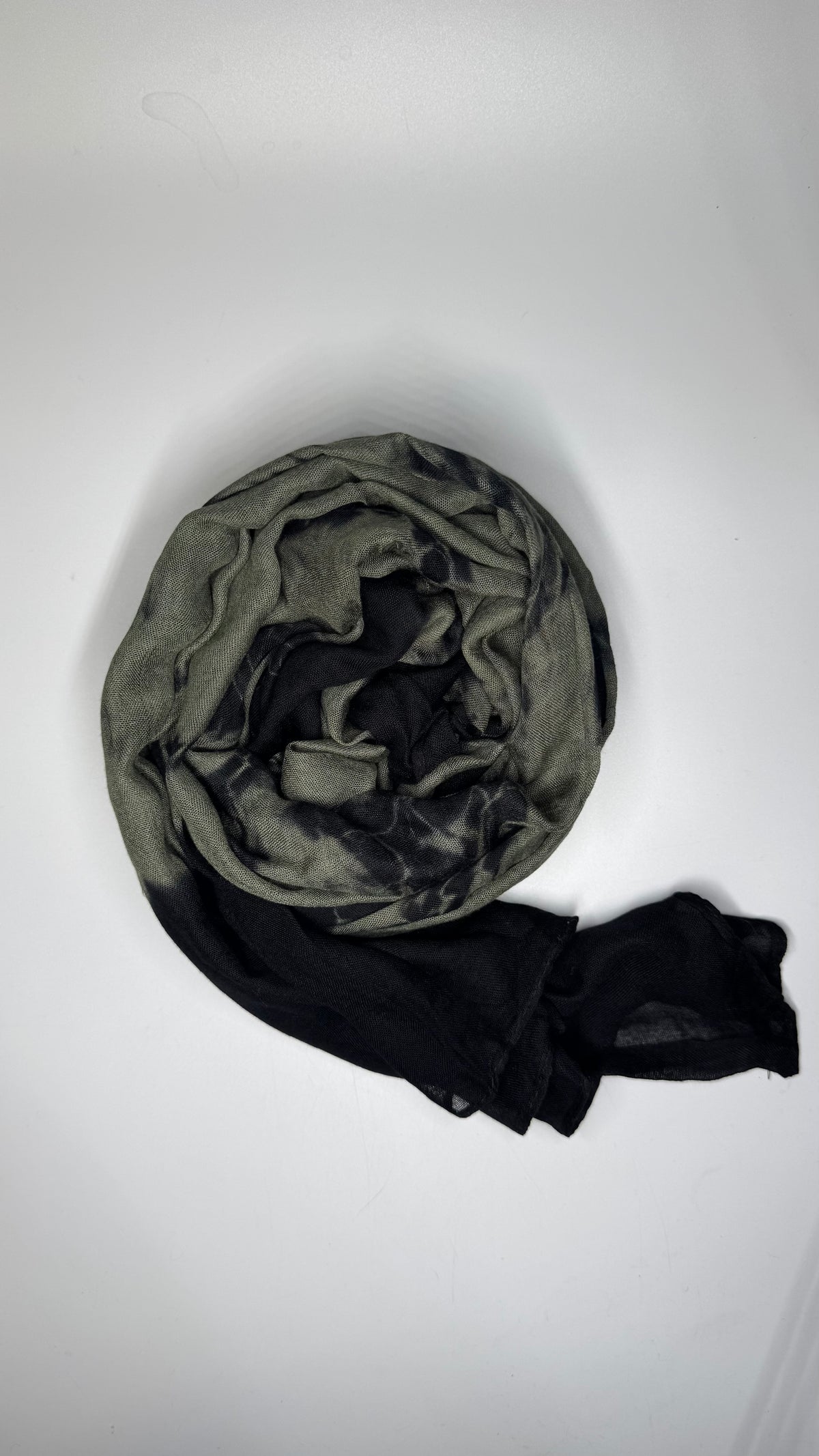 Tie Dye Modal | Black Green