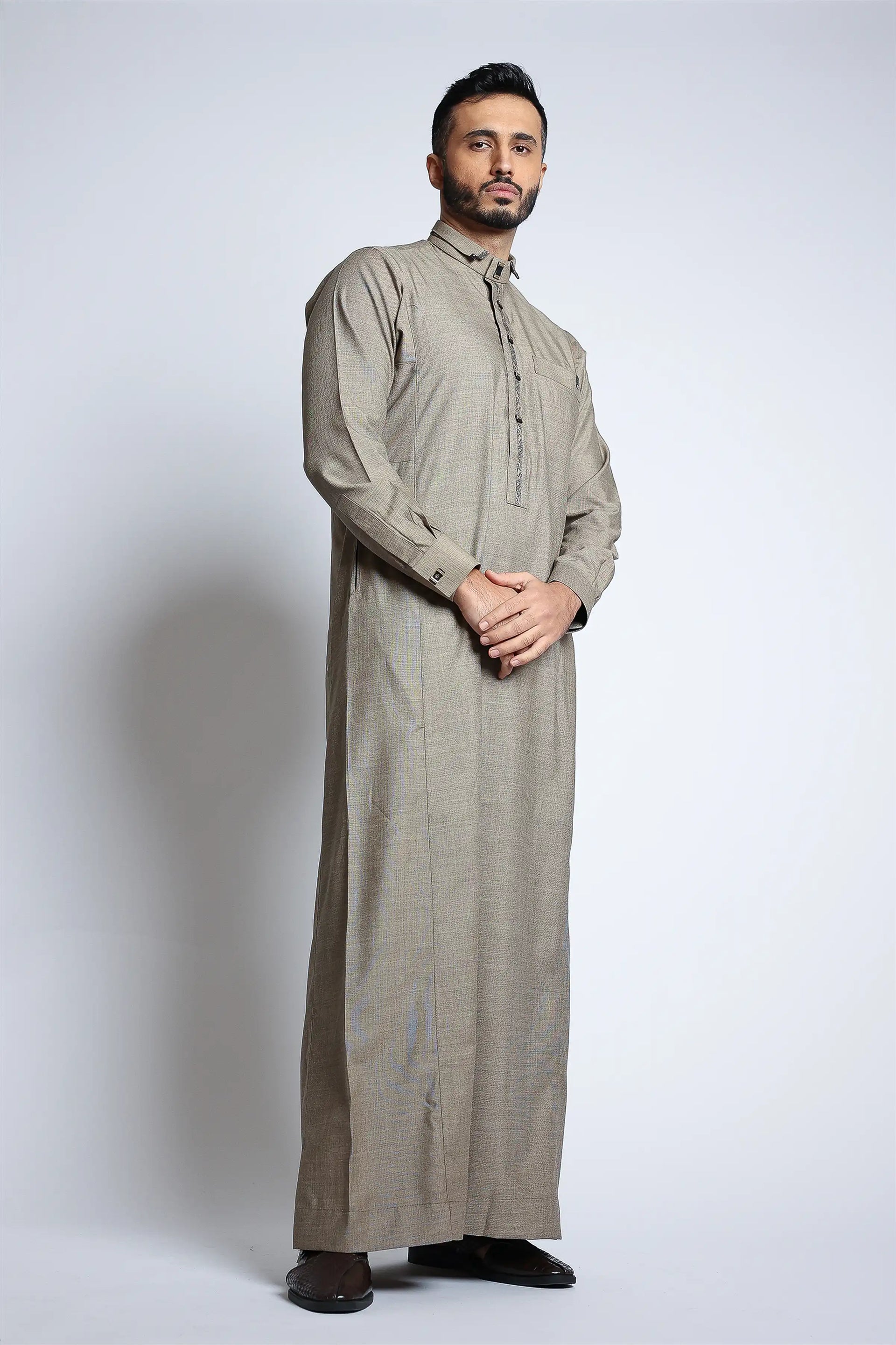J133 C3 French Beige Premium Thobe