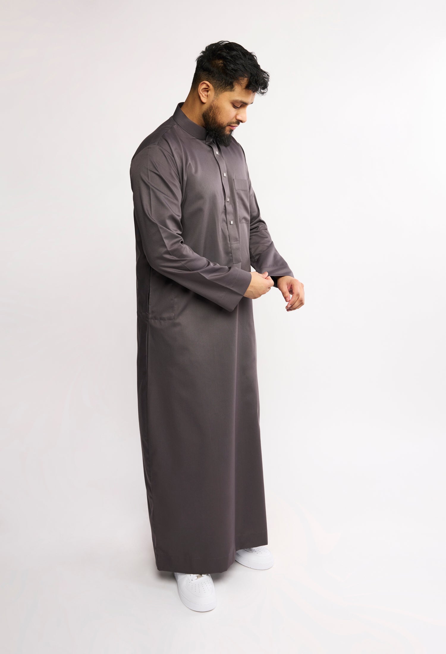J1519 Caveman Gray Saudi Collar