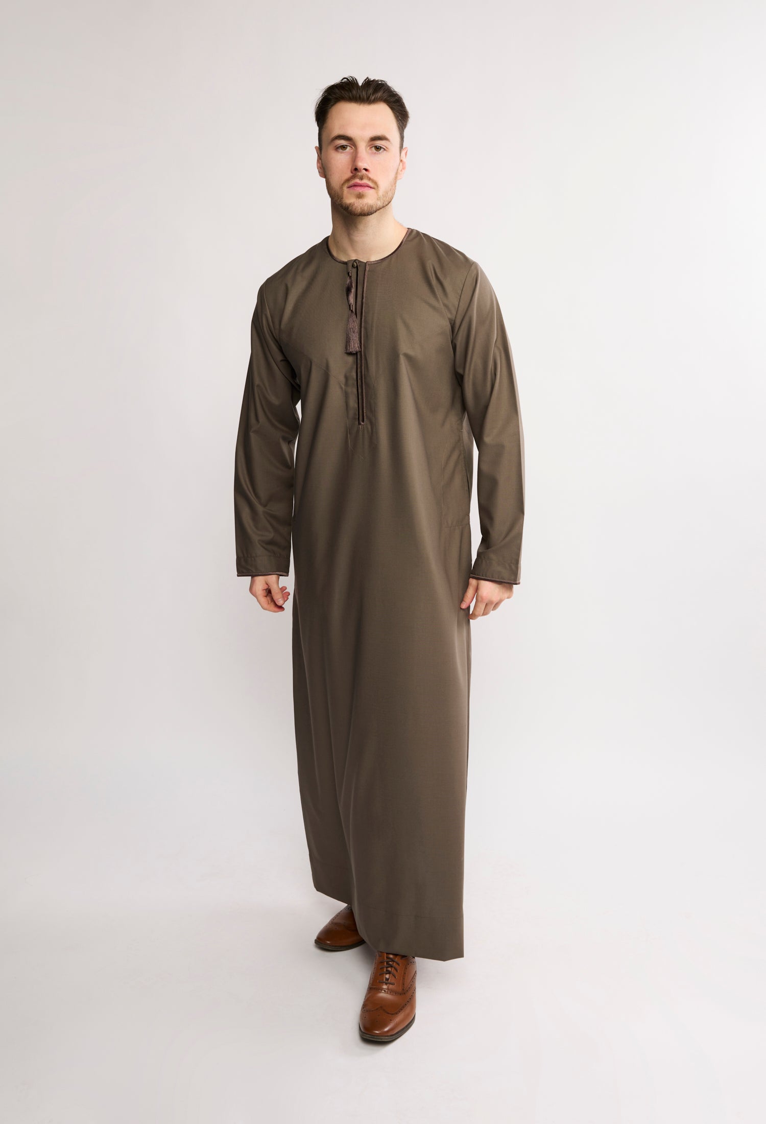 J2513 Kabul Habeel Omani Thobe