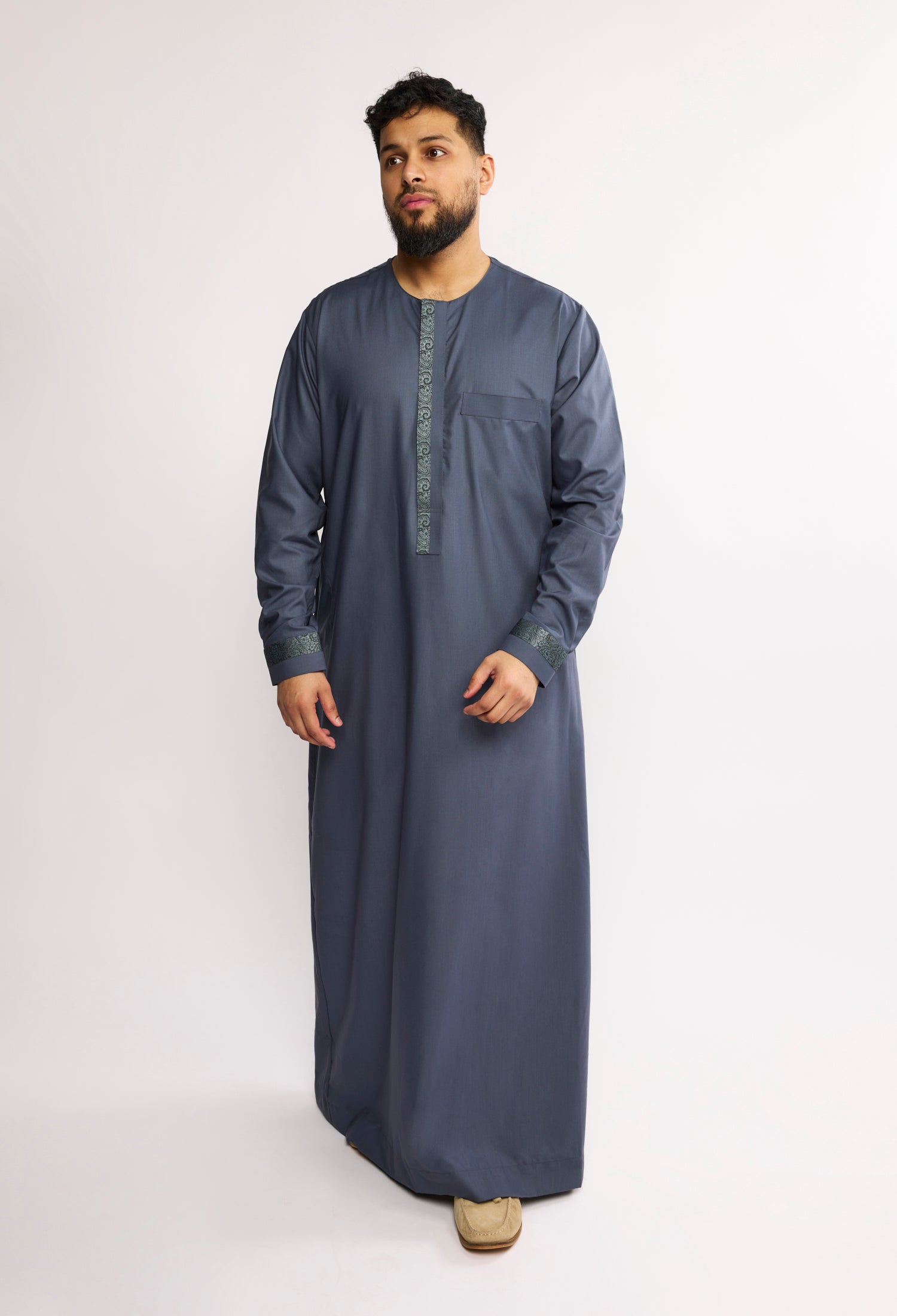 J149 Steel Grey Omani