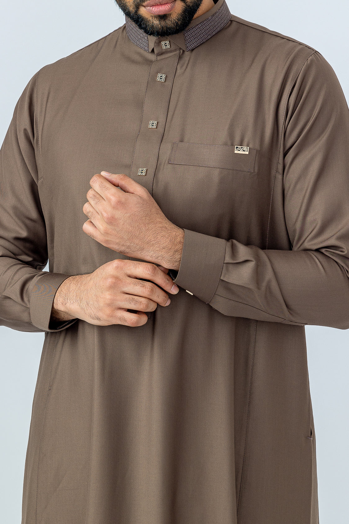 Double Collar D505 Army Brown