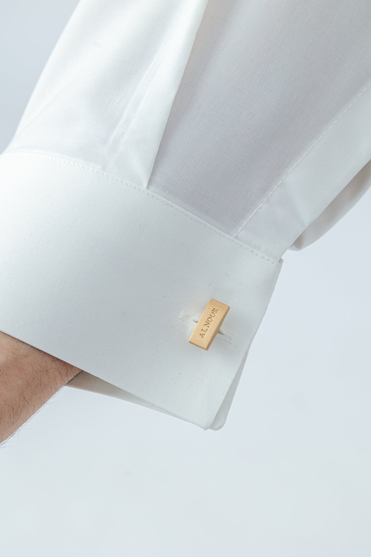 Off White Qatari Cuff Link Thobe