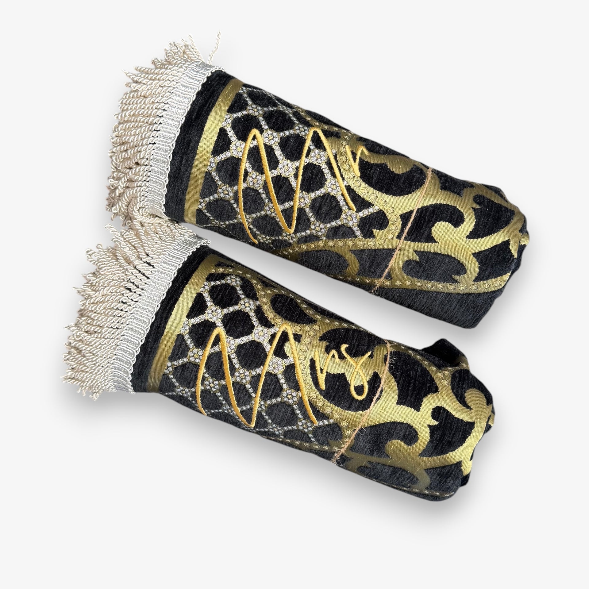 His and Hers Prayer Mat Black