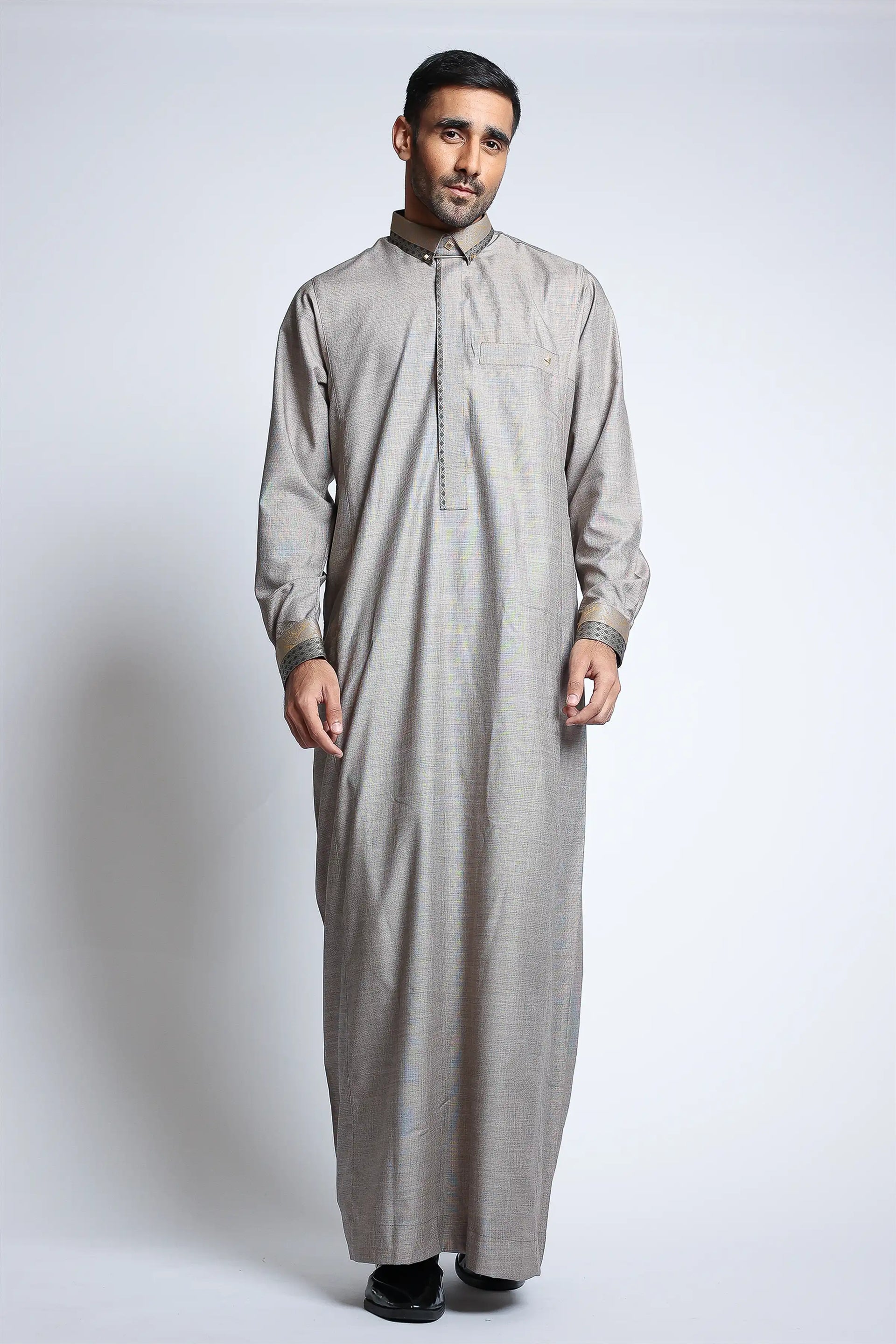 J136 C3 Wild Sand Thobe