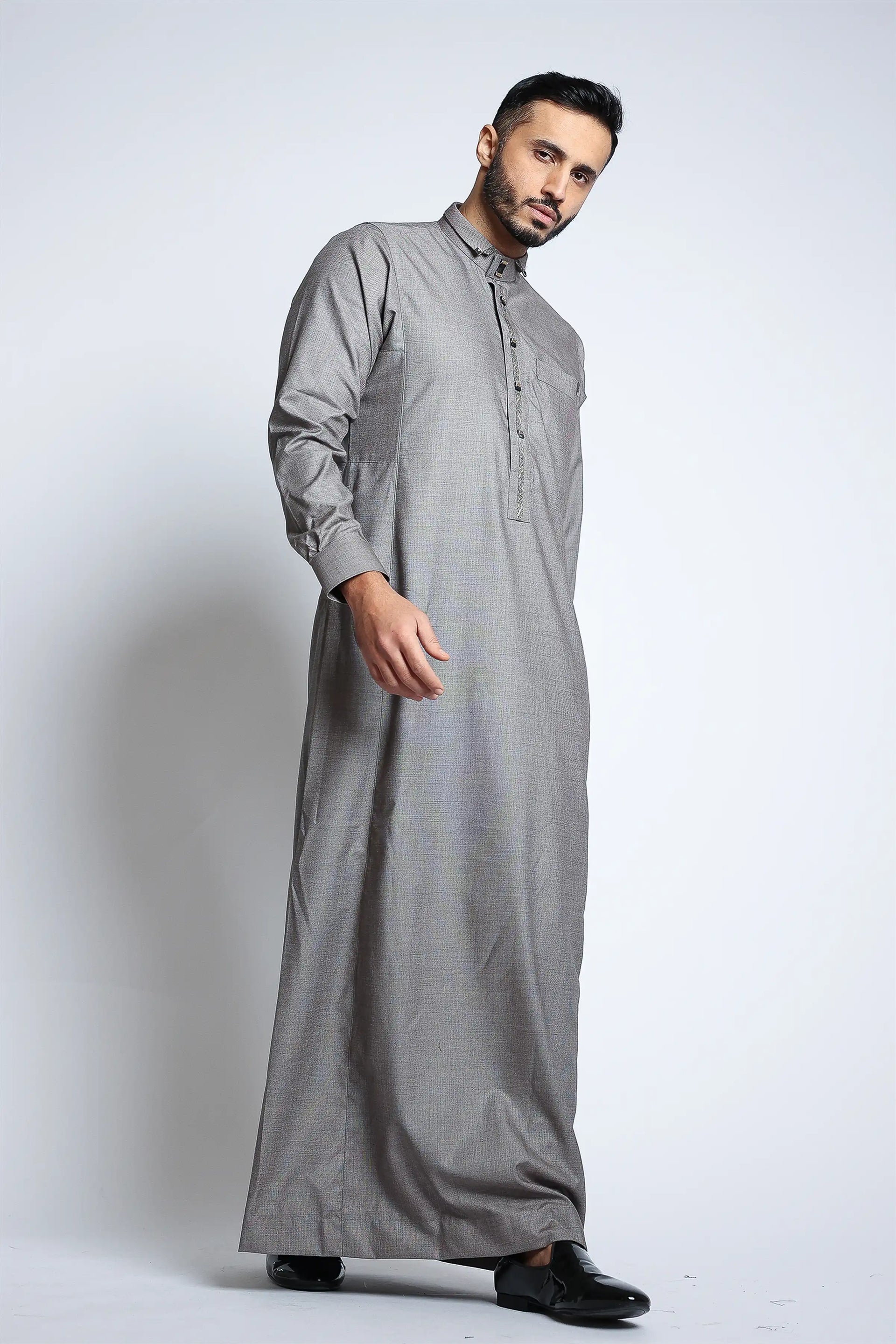 J133 Gray Premium Thobe