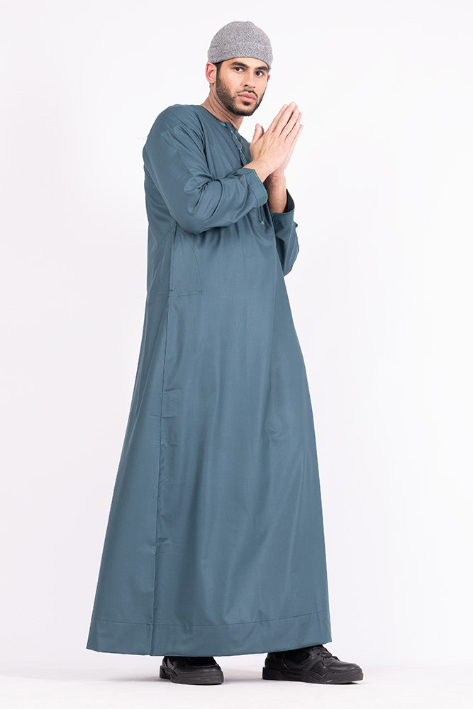 Teal Habeel Thobe