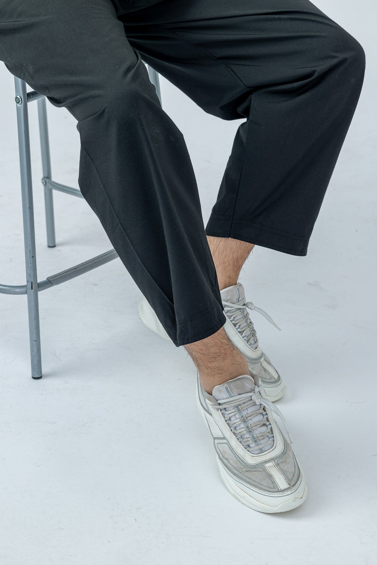 Mens Comfy Black Trousers with Elastic Waist &amp; Zip Pocket