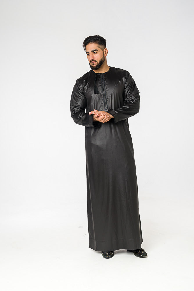 Omani Thobe SS19 - jubbas.com