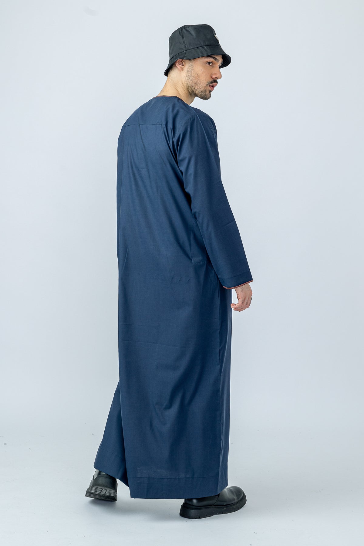 Dusk Navy Habeel Omani