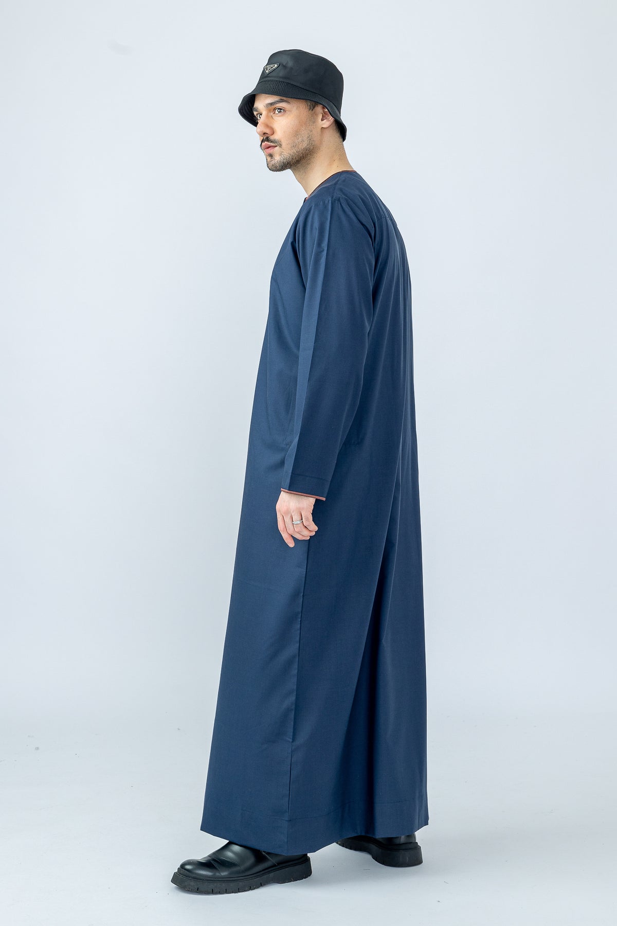 Dusk Navy Habeel Omani