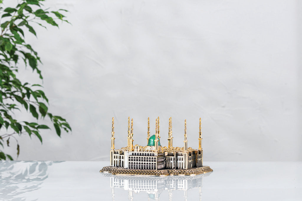Medina Table Ornament